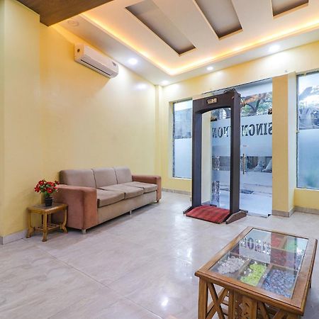 Fabexpress Sinon Hotel Új-Delhi Kültér fotó