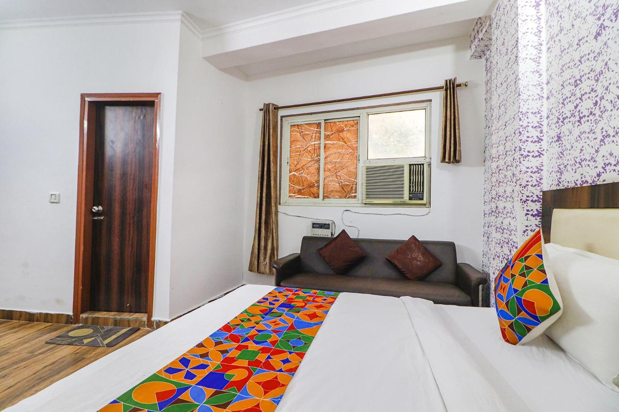 Fabexpress Sinon Hotel Új-Delhi Kültér fotó